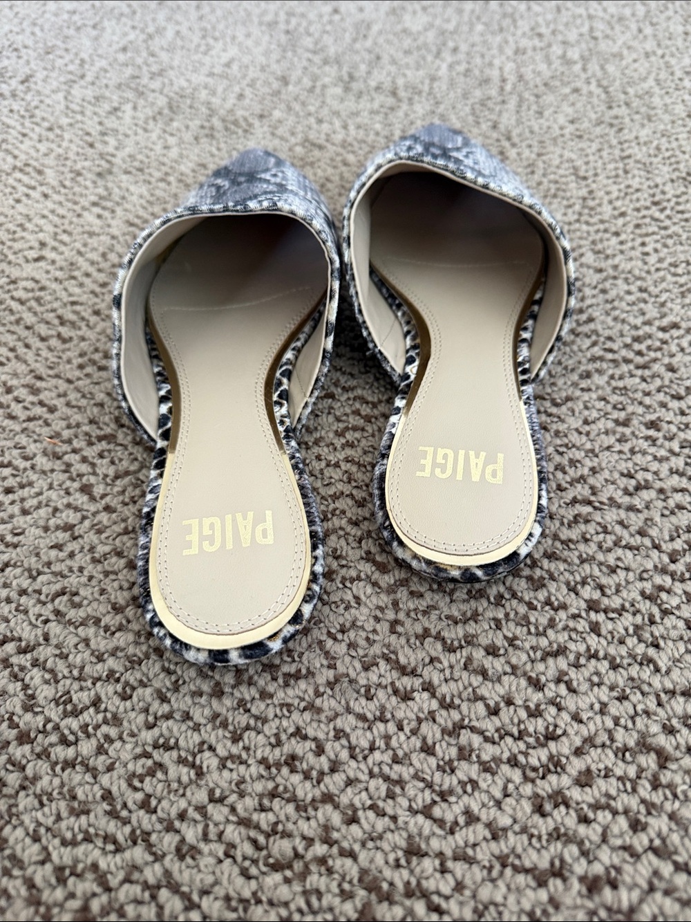 NWT PAIGE snake skin mules - Picture 2 of 3